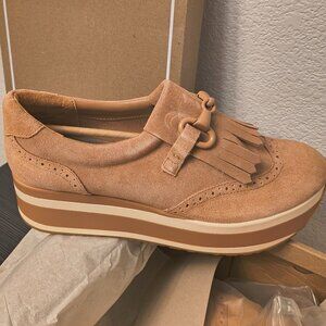 Brand New in Box Dolce Vita Women's Jhax Sneaker Toffee Suede 9M